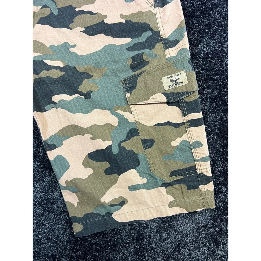 Akademiks‎ Camo Cargo Shorts Mens Size 34 Surplus Goods AKD 55TH Division
